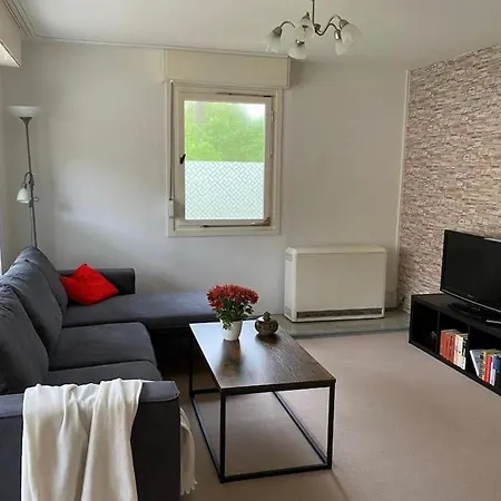 Im Kiefernwald Direkt An Der Ostsee * Karlshagen